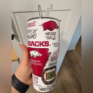 Magnolia Arkansas Razorbacks Tumbler with Red and White Design